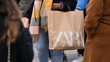Ve lo que ha pasado con su paquete de Zara y decide enseñarlo: es un éxito abrumador