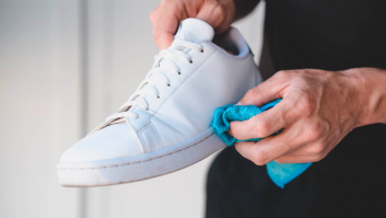 Cómo limpiar las zapatillas blancas