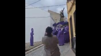 Lo que ha ocurrido con este paso de Semana Santa de Baena (Córdoba) no deja de reproducirse