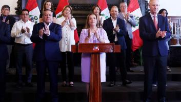 Boluarte renueva su gabinete y toma juramento a seis nuevos ministros en plena crisis por el 'caso Rolex'