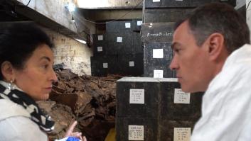 Pedro Sánchez visita las exhumaciones del Valle de los Caídos: "La ley se va a cumplir"