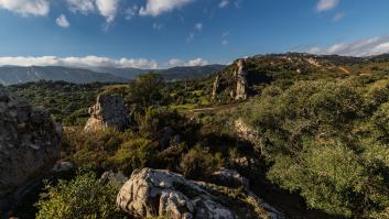 El encantador pueblo "fantasma" de la Sierra de Cádiz que te transportará a la década de los 60