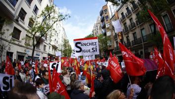 El PSOE cierra filas y envía su apoyo a Pedro Sánchez: "Presidente, quédate. Estamos contigo"