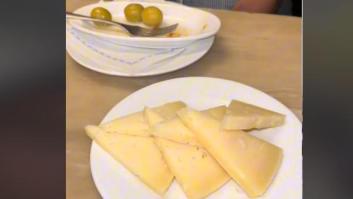 Una colombiana prueba en España este queso curado y deja una frase para valorarlo que ya es historia