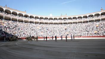 Polémica por lo que se ha visto en las gradas de la plaza de toros de Las Ventas en San Isidro