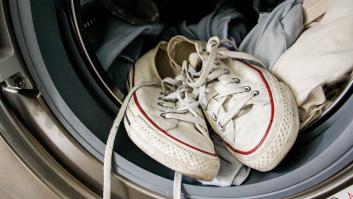 El truco definitivo para limpiar las zapatillas en la lavadora sin ruido