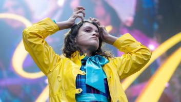 Cuando la realidad supera a la ficción: Carmen Machi entrando en procesión en el Primavera Sound