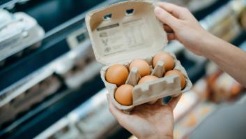 Los dígitos clave para distinguir los huevos de gallinas en el supermercado con la nueva normativa