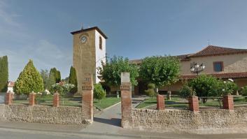 Cae desplomada la torre de la iglesia de Villaturiel un día antes de restaurarla