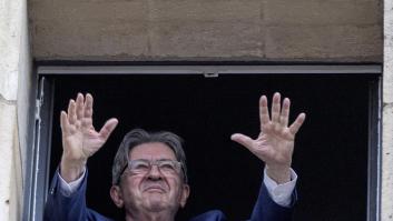 Mélenchon exige a Macron que nombre un primer ministro de izquierda