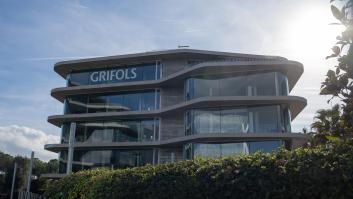 La familia Grifols negocia con Brookfield una OPA conjunta por el 100% de la empresa de hemoderivados