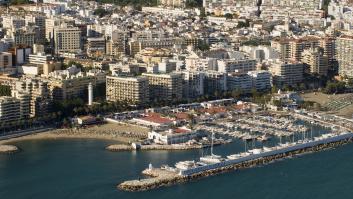 Nuevo tiroteo en Marbella contra la fachada de una cafetería