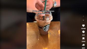 Un español va a un Starbucks de Dubái y lo que el camarero le escribe en el vaso es tremendo