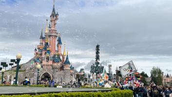Una empleada de Disneyland revela dónde se alojan los trabajadores del parque