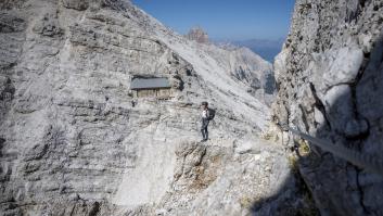 El inalcanzable refugio alpino rodeado de misterio y nacido de la Guerra Blanca de Europa