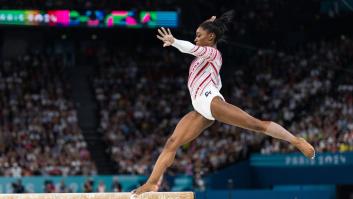 Simone Biles tira de ironía y compara al equipo olímpico estadounidense de gimnasia con esta mítica serie