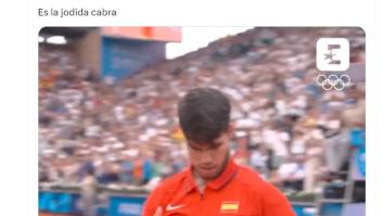 Alcaraz gana su partido y lo que hace con la bandera de España que lleva en el polo no deja de verse