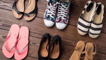 Un podólogo advierte: estos son los peores zapatos del verano