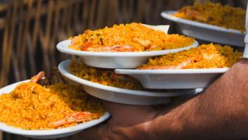 Esto es lo que cobra este empresario por una ración de paella en Dubái