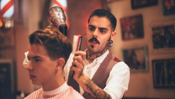 Los barberos se rinden y admiten no entender qué está pasando entre los jóvenes y las tendencias en el cabello