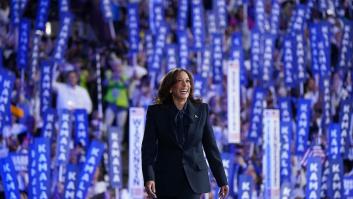 Kamala Harris asume la tarea de hacer que Donald Trump sea un personaje del pasado