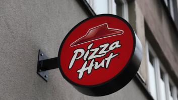 Pizza Hut rompe a sus competidores con una nueva caja que se convierte en mesa