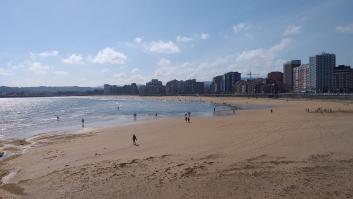 La repugnante explicación a la conocida playa asturiana de las espumas misteriosas