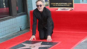 Tim Burton recibe su estrella en el Paseo de la Fama de Hollywood