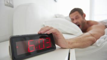 El motivo por el que deberías dejar de posponer la alarma del despertador