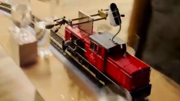 La música clásica alcanza nuevas cotas: un tren eléctrico en miniatura interpreta a estos grandes compositores