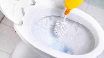 Los profesionales revelan los consejos inmejorables para limpiar la taza del inodoro
