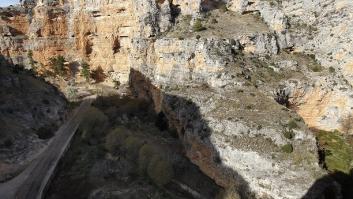 La ruta perfecta de Teruel con niños que te lleva por puentes colgantes por el cañón del río blanco