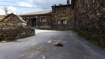 El pueblecito cerca de Madrid de solo 17 habitantes rodeado de cascadas impresionantes y frondosa naturaleza