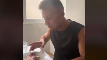 Su novio polaco prueba la comida española por primera vez: sin decir nada, lo dice todo