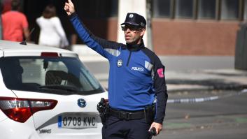 La policía de Madrid se quita el escudo de la Comunidad del uniforme