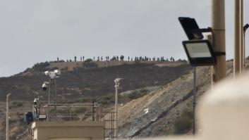 ¿Otro intento de salto masivo en Ceuta?: el Gobierno refuerza de nuevo la frontera con Marruecos