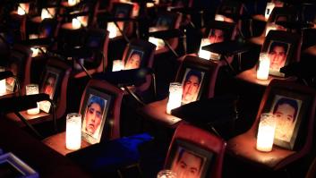 10 años sin los 43 estudiantes de Ayotzinapa: México no cierra la herida ni tiene respuestas