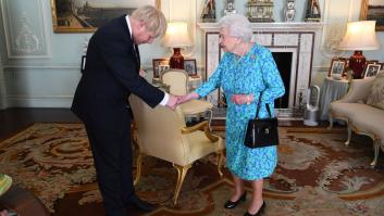 Boris Johnson asegura que Isabel II padecía cáncer de huesos y sabía que iba a morir