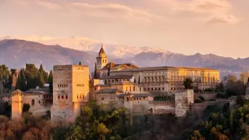 Estos son todos los baños árabes de Granada: auténticos paraísos para relajarte