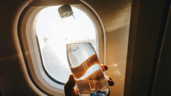 El mandamás de Ryanair impone una 'ley seca' para solucionar lo que ocurre con las botellas de agua en los vuelos a España