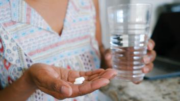Los farmacéuticos alertan del riesgo grave para tu hígado del analgésico más común: más dañino que el alcohol