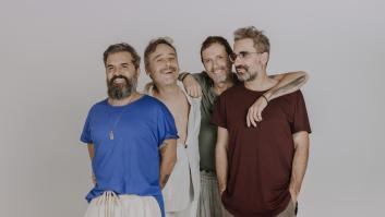 Love of Lesbian: "Es muy fácil cachondearse de la Corona, pero hacerlo de según qué sector es ofender"