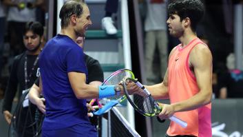 Rafa Nadal pierde contra Alcaraz y los micrófonos captan lo que le dice al acabar: digno de oírse