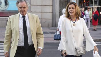 María Dolores de Cospedal se separa tras quince años de matrimonio con Ignacio López del Hierro