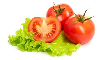 La ensalada con más nutrientes para el cuerpo no lleva ni lechuga ni tomate