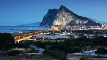 Gibraltar hace un pedido masivo de piedras españolas