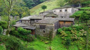 La aldea prohibida de Asturias: nadie conoce su paradero, solo se visita con guía y llegó a controlar los 4 elementos