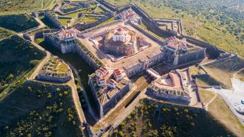 La fortaleza militar más grande del mundo está a media hora de España y custodia siglos de historia