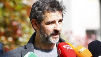 La vida actual de Antonio Hortelano: de triunfar como Quimi en 'Compañeros' a desaparecer con su fiel escudero en la tranquilidad la sierra