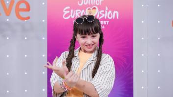 María Isabel conoce a Cloe DelaRosa y le da un consejo para su actuación en Eurovisión Junior